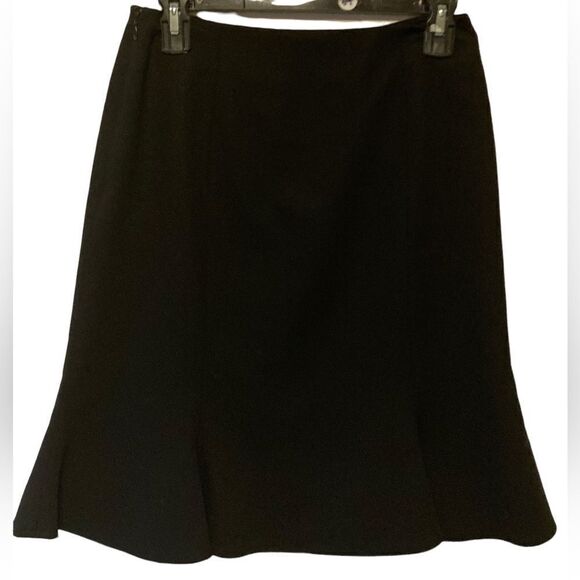 Dana Buchman Black Wool Skirt Size 2 - Picture 1 of 5